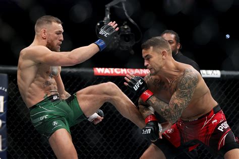 mcgregor tipico|McGregor suffers horrific broken leg in TKO loss to Poirier.